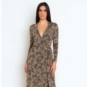 Pure Collection Woman’s Floral Wrap Dress 100% silk size small